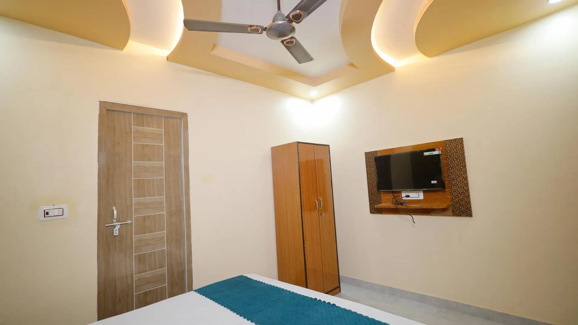 Kiran Residency Near Vishwanath Temple Ξενοδοχείο Βαρανάσι